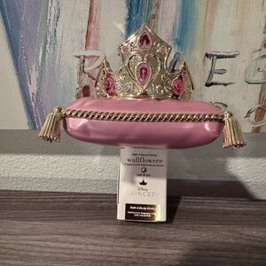 Aurora Wallflower Plug Bath and Body Works